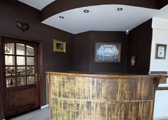 Hotel зонарита